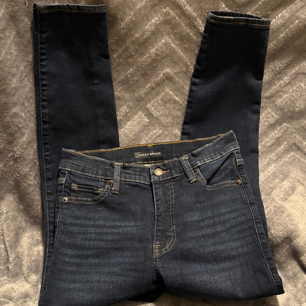 Lucky Brand Women's Dark Indigo Skinny Jeans